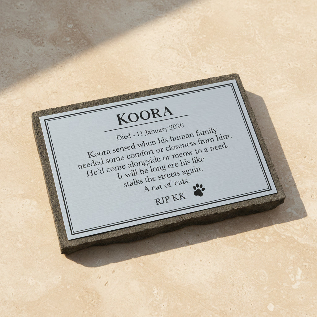 Personalised Outdoor Pet Remembrance Plaque