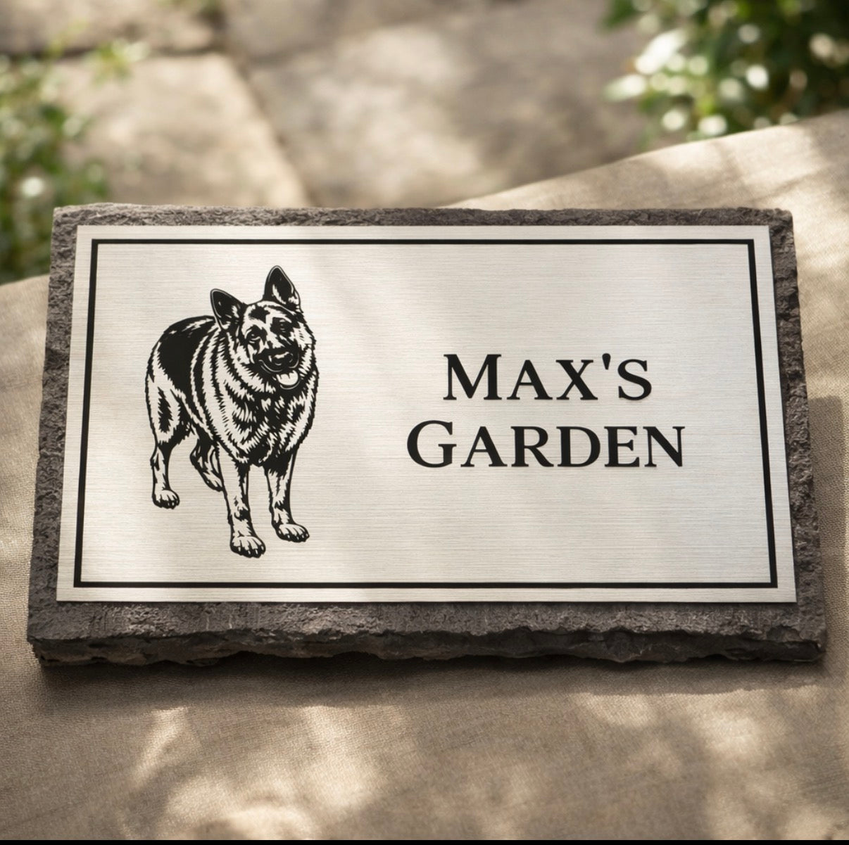 Personalised Outdoor Pet Remembrance Plaque