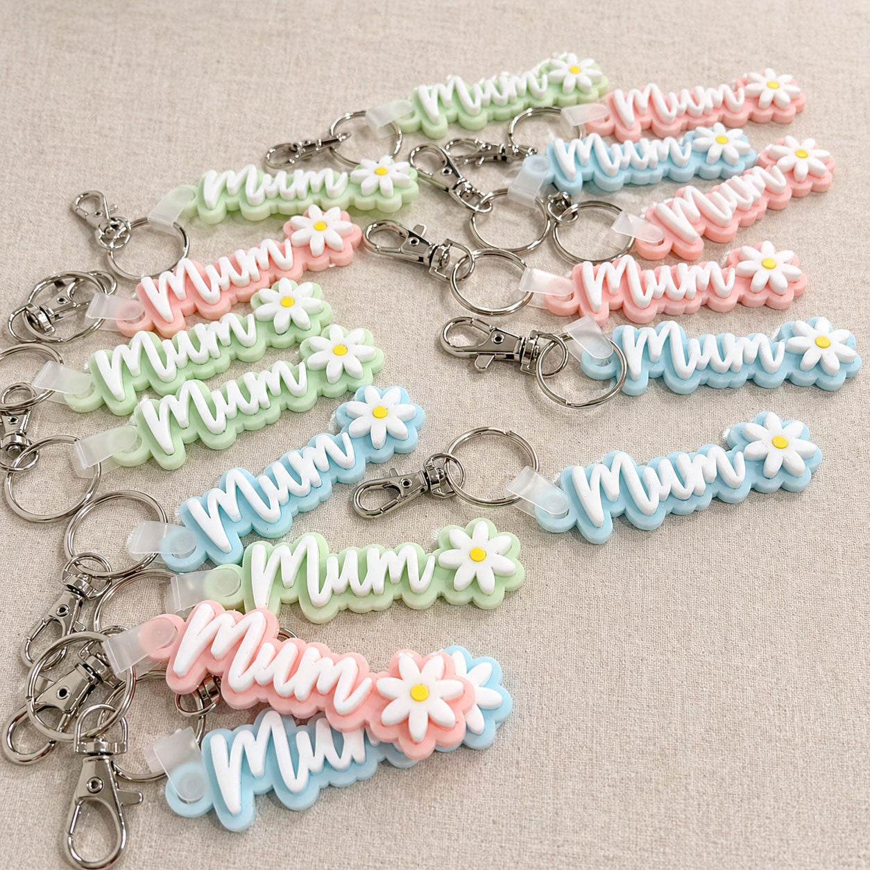 Mum Daisy Keychain – Cute Mother’s Day Gift